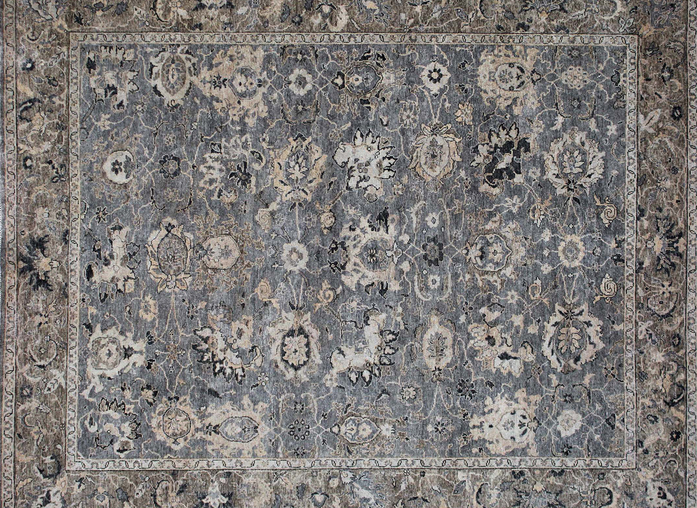 Handwoven Rug I The Pakistani Collection | One